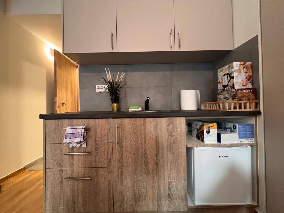 Wsd Rizari Apartment Hotel Athen Eksteriør billede